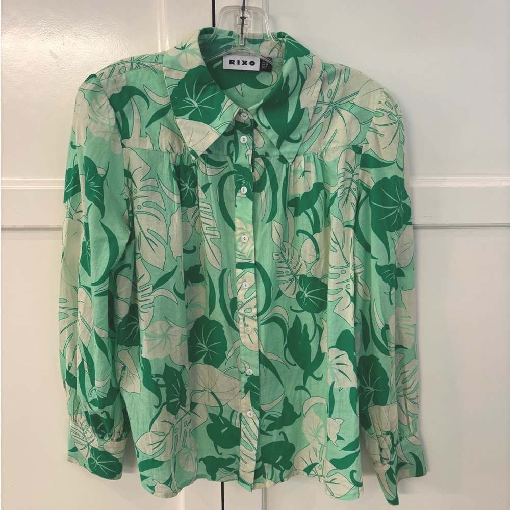 RIXO Button Down Tropical Blouse